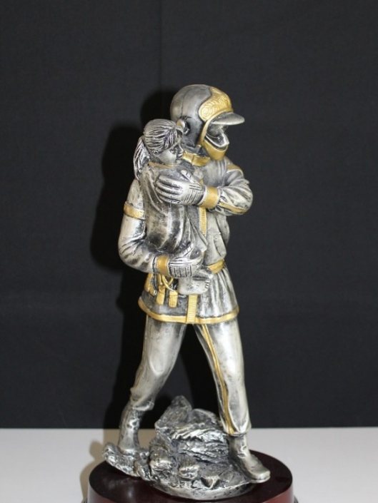 Trofee-Brandweerman-kind-28-cm